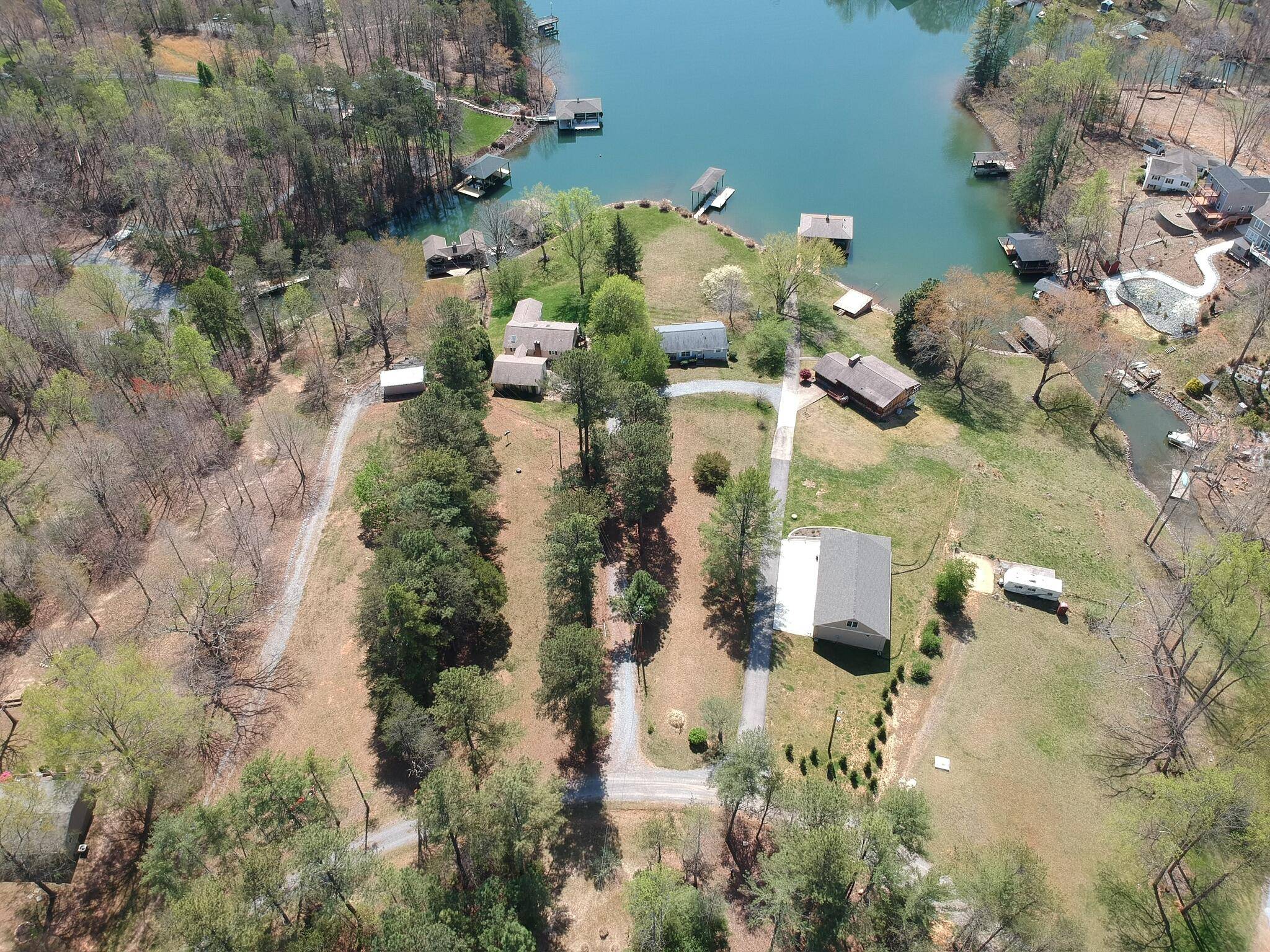 Huddleston, VA 24104,1182 Lauras LN