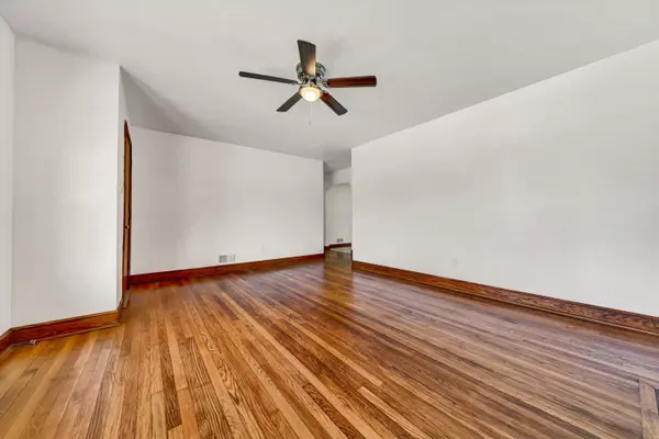 Roanoke, VA 24012,2527 Northminster RD