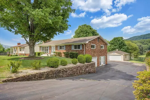 Troutville, VA 24175,1207 Laymantown RD