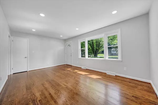 Blue Ridge, VA 24064,533 Oak DR