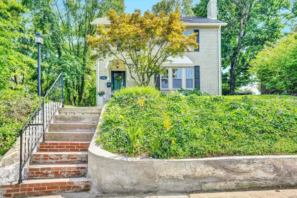 1132 Hamilton AVE, Roanoke, VA 24015