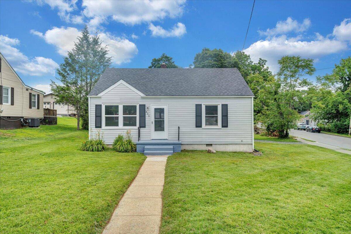 603 36th ST, Roanoke, VA 24017