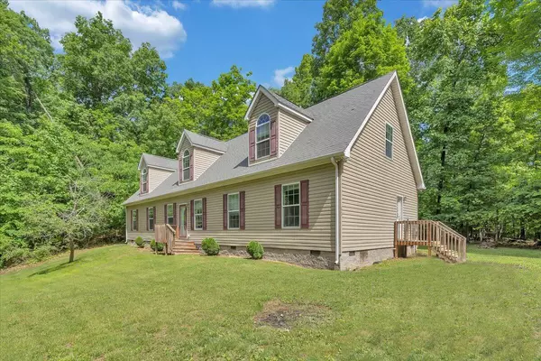 Salem, VA 24153,5995 Twine Hollow RD