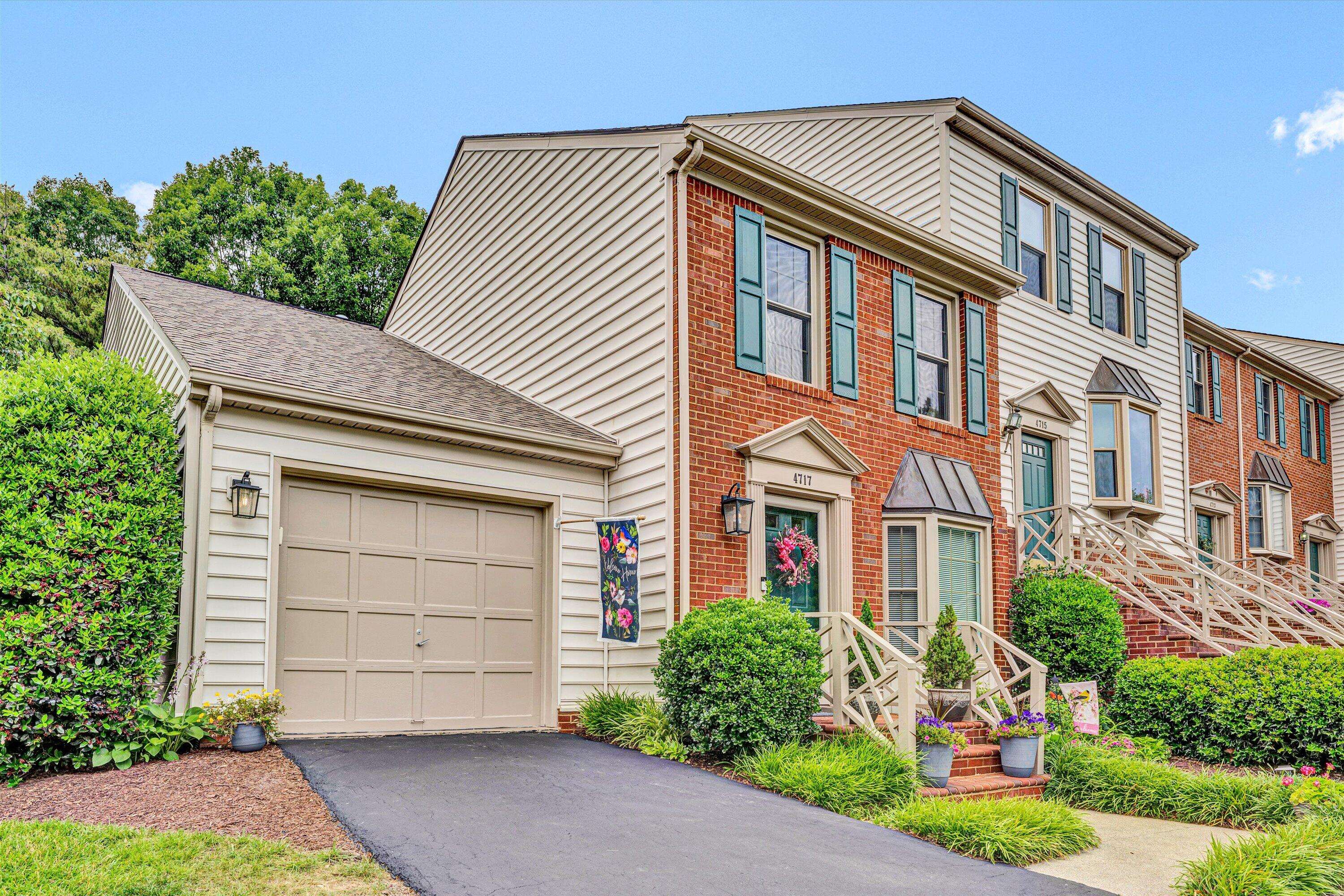 4717 Wembley PL, Roanoke, VA 24018