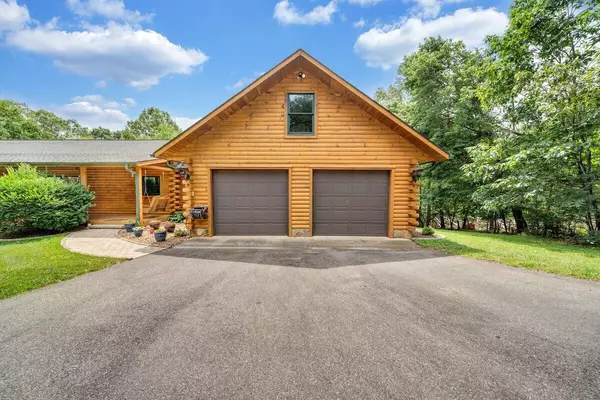 Rocky Mount, VA 24151,250 Knoll Ridge LN