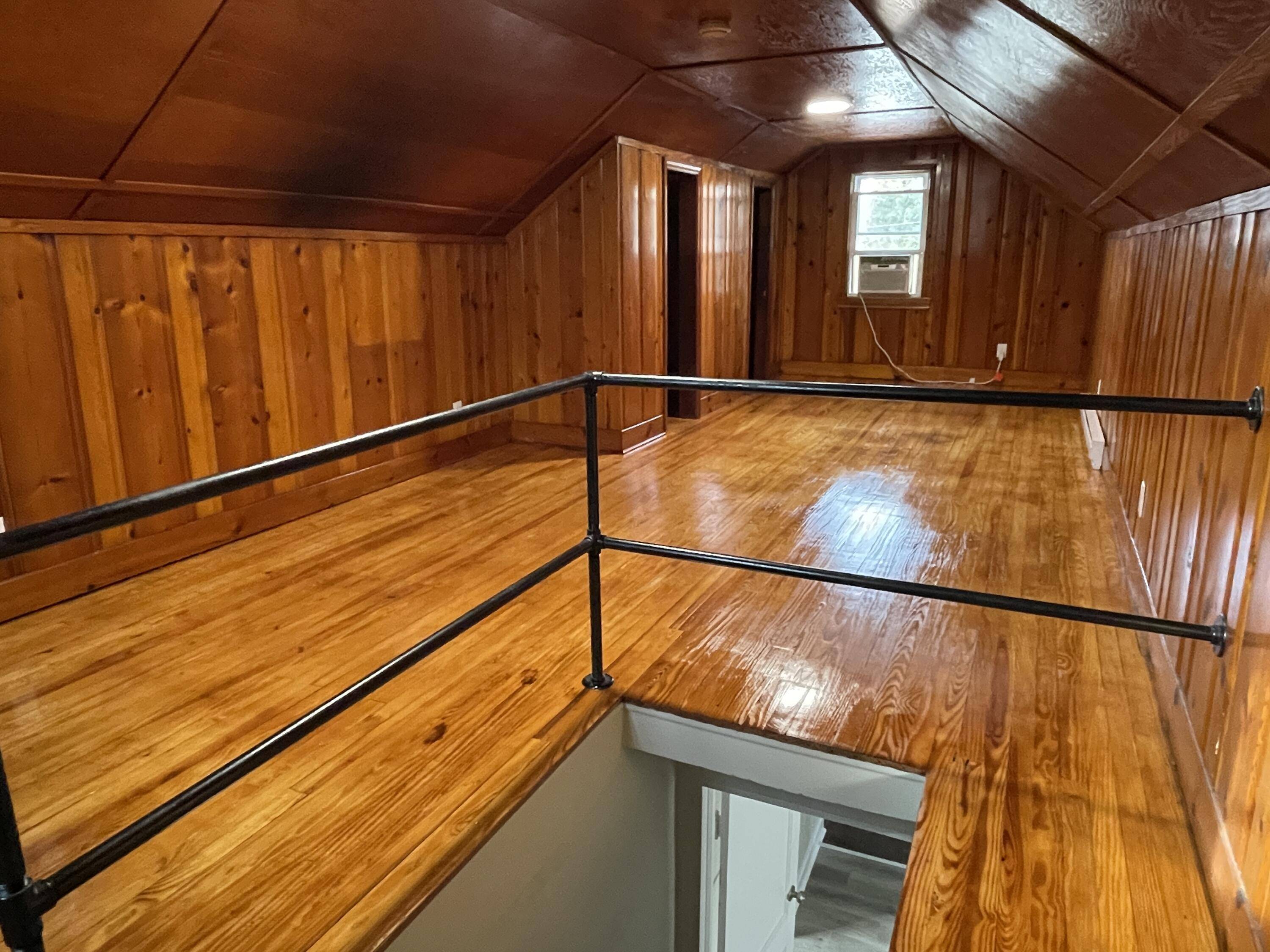 Roanoke, VA 24014,3408 Moran ST