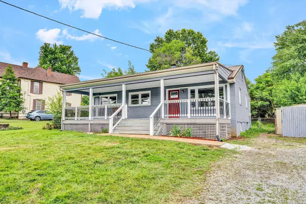 Roanoke, VA 24018,3717 Martinell AVE