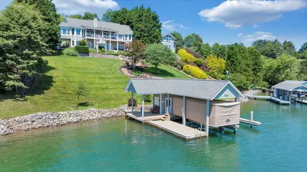 Moneta, VA 24121,79 Harbor Hill DR