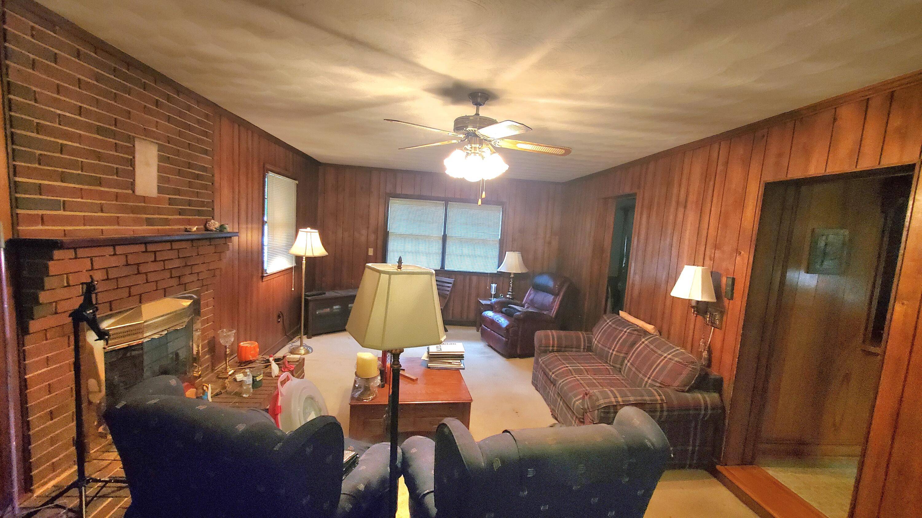 Bassett, VA 24055,1359 Longview DR