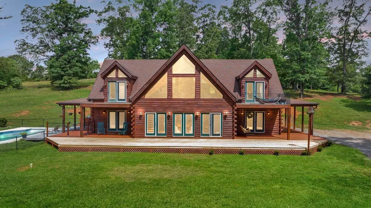 Moneta, VA 24121,1769 Scenic View RD