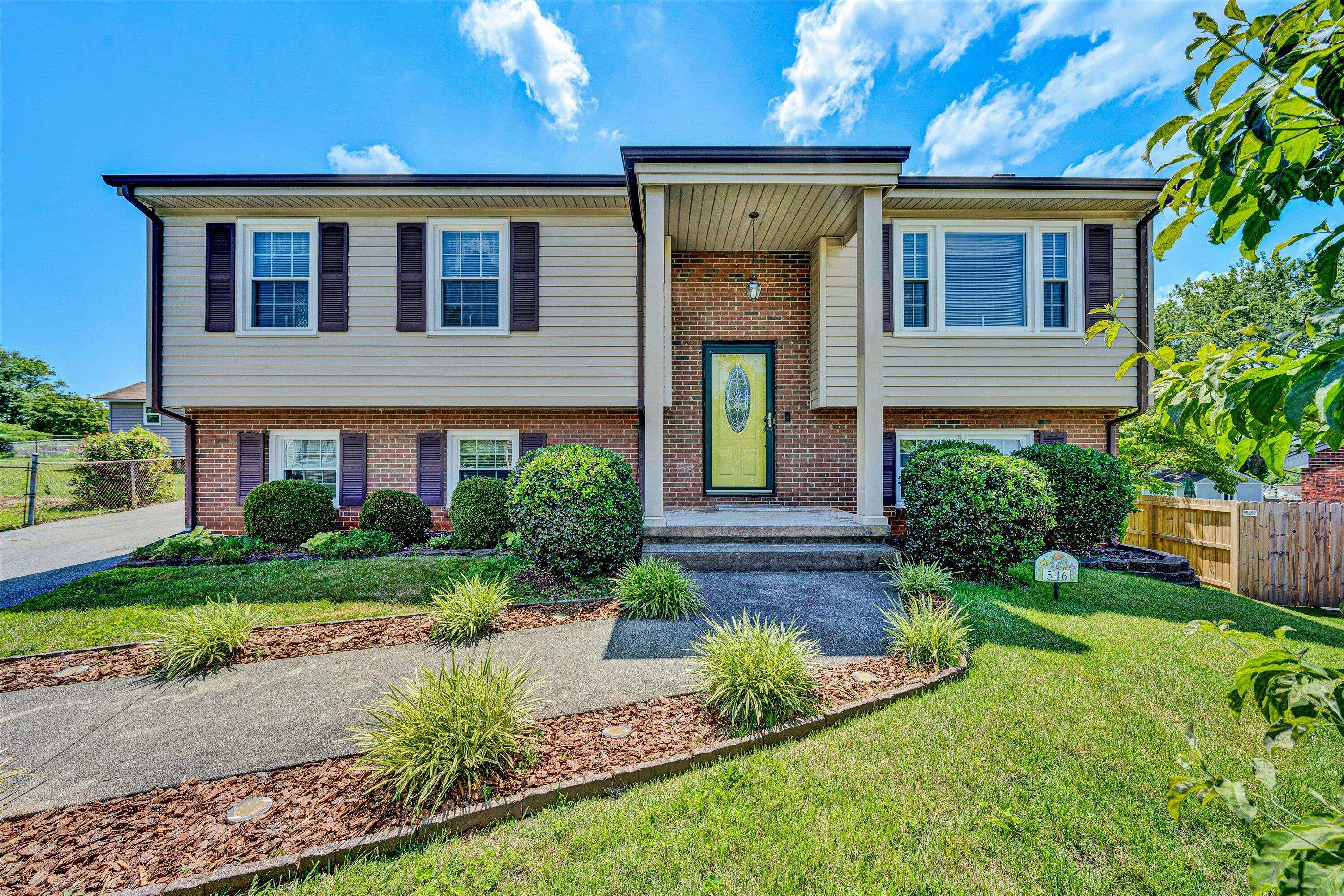 546 Missimer CIR, Vinton, VA 24179