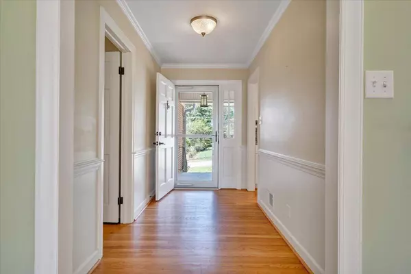 Martinsville, VA 24112,1505 Meadowview LN