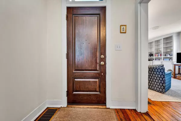 Salem, VA 24153,428 N Broad ST
