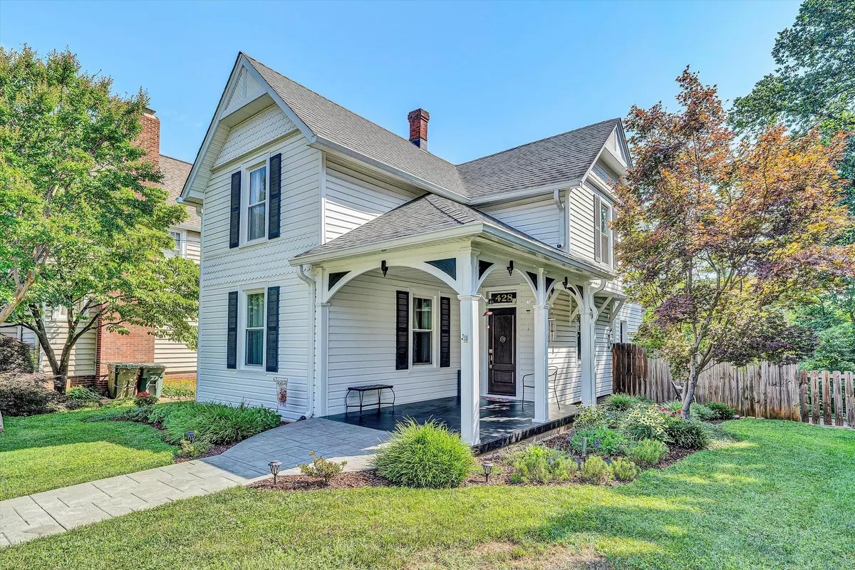 Salem, VA 24153,428 N Broad ST