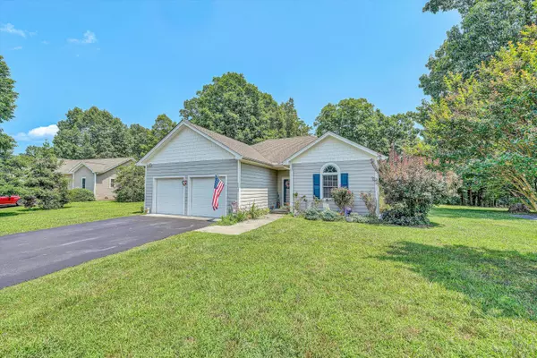 Huddleston, VA 24104,1135 Joffrey DR