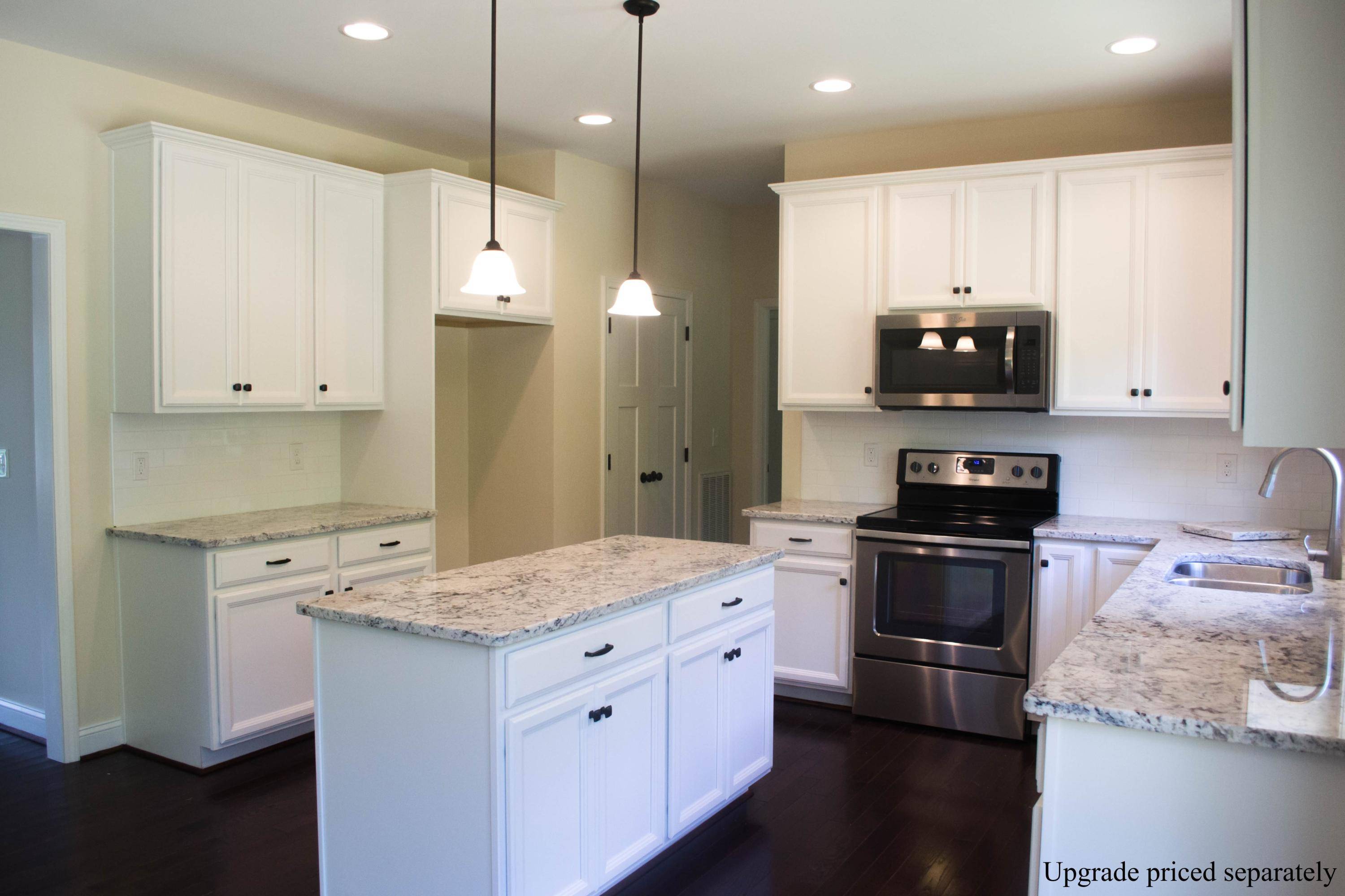 Roanoke, VA 24019,45 Sunrise LN