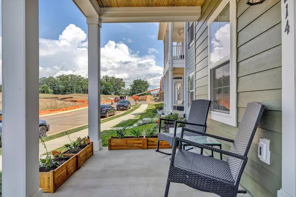 Daleville, VA 24083,214 Colony AVE