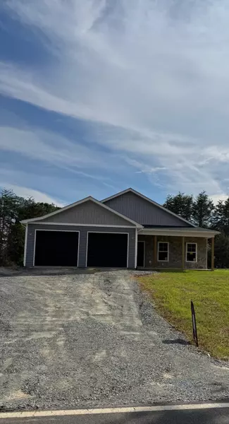 6450 Scruggs RD, Moneta, VA 24121