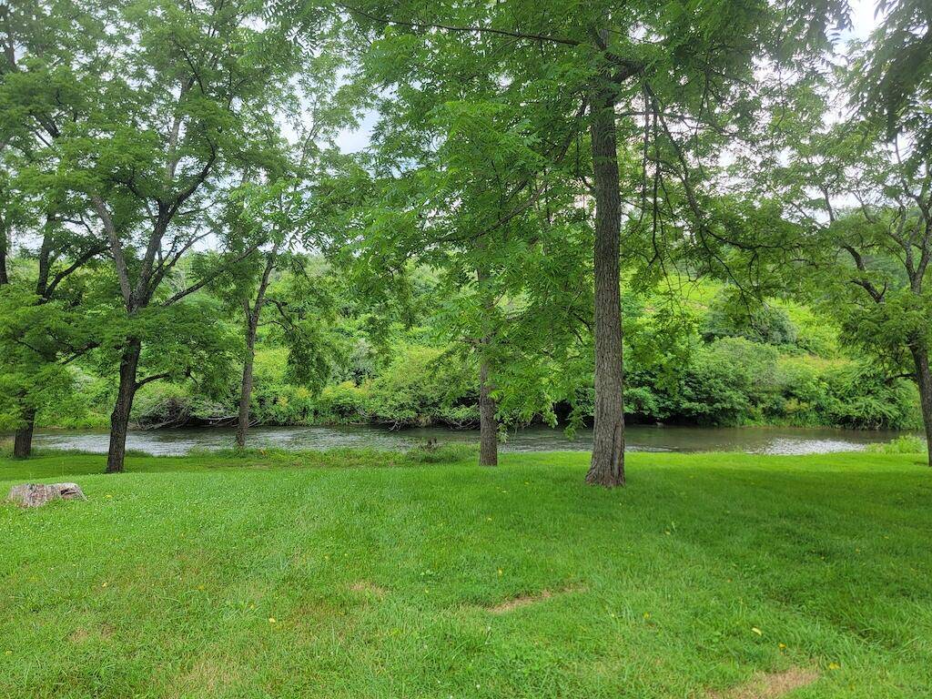 Floyd, VA 24091,595 Gallimore LN