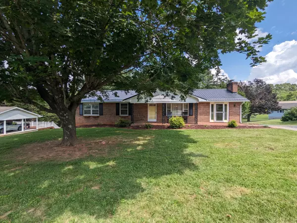 Rocky Mount, VA 24151,61 Sunset DR