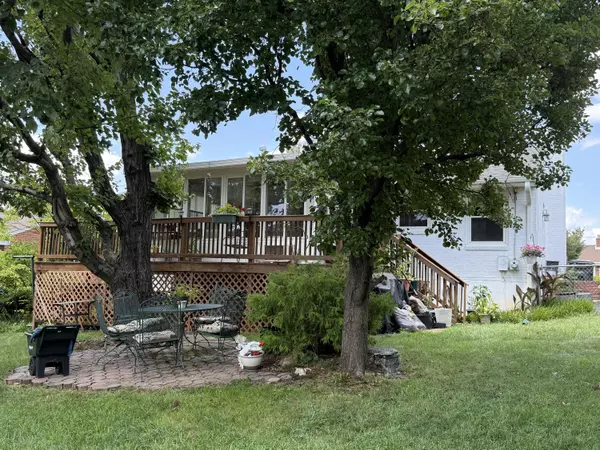 Salem, VA 24153,816 MORAN AVE