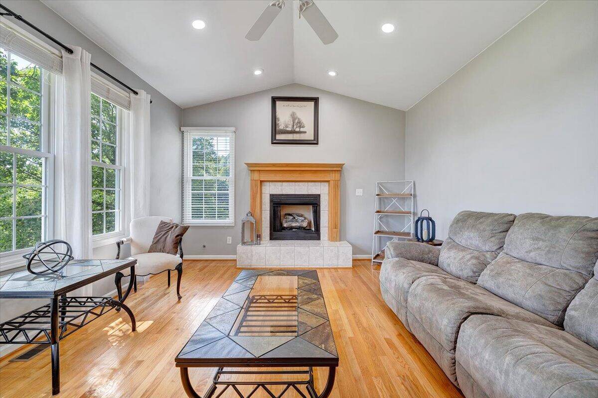 Blue Ridge, VA 24064,5340 Sandy Ford RD