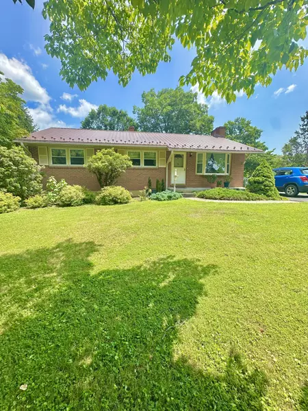 109 Vine AVE, Clifton Forge, VA 24422