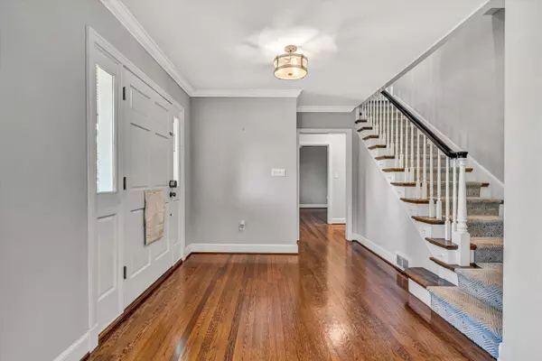Roanoke, VA 24014,2865 Jefferson ST