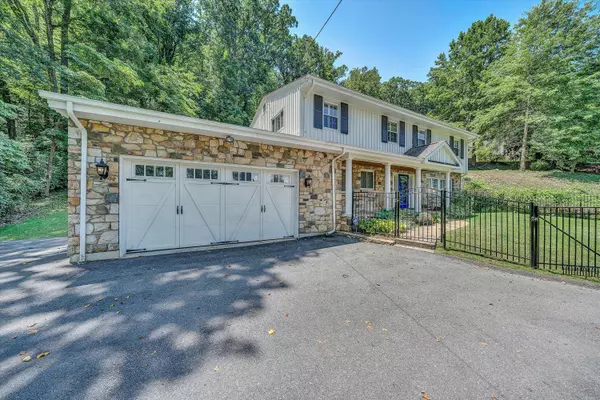 Roanoke, VA 24014,2865 Jefferson ST