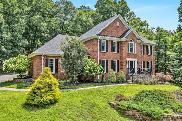 Roanoke, VA 24018,8109 Winterwood TRL