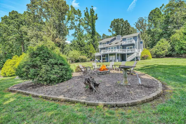 Union Hall, VA 24176,242 Beech DR