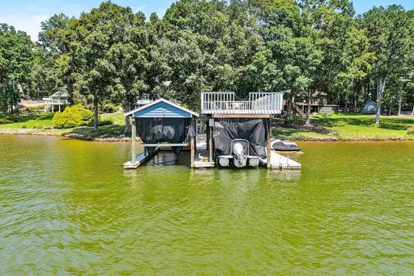 Union Hall, VA 24176,242 Beech DR