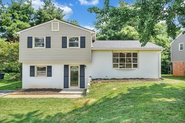 3820 Green Spring AVE, Roanoke, VA 24017