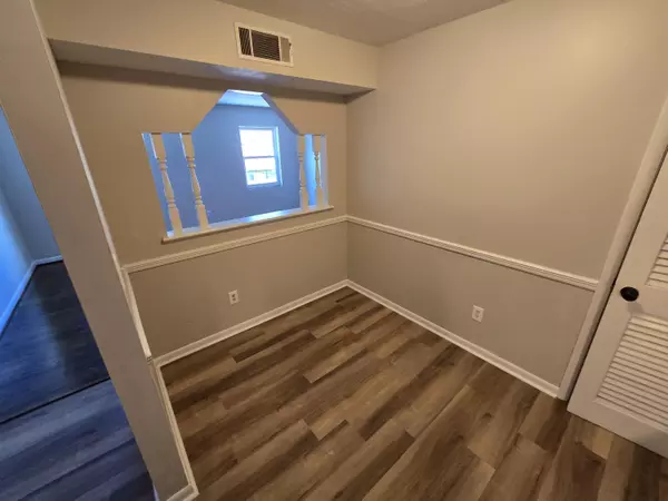 Roanoke, VA 24015,2627 Westover AVE Unit 4