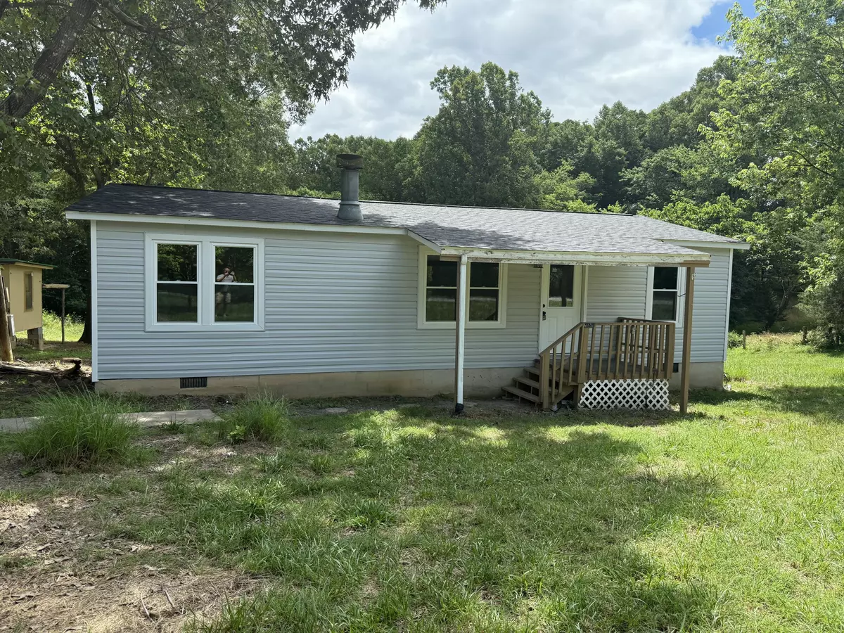 Thaxton, VA 24174,1330 THAXTON MOUNTAIN RD