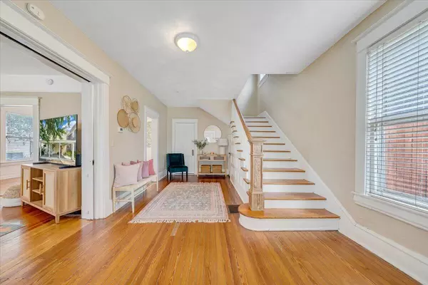 Roanoke, VA 24016,367 Washington AVE