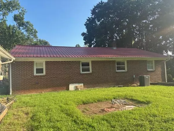 Bassett, VA 24055,129 Townsend DR