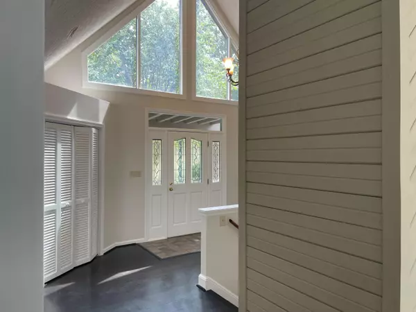 Penhook, VA 24137,40 Bay Front RD