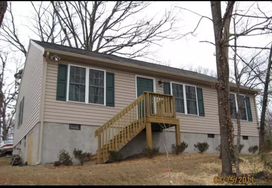 1932 Carlton RD, Roanoke, VA 24015