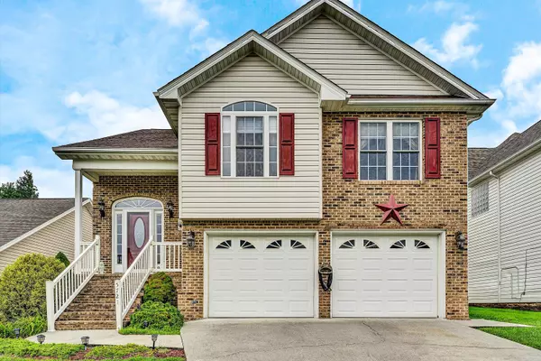 5721 Glen Haven DR, Roanoke, VA 24019