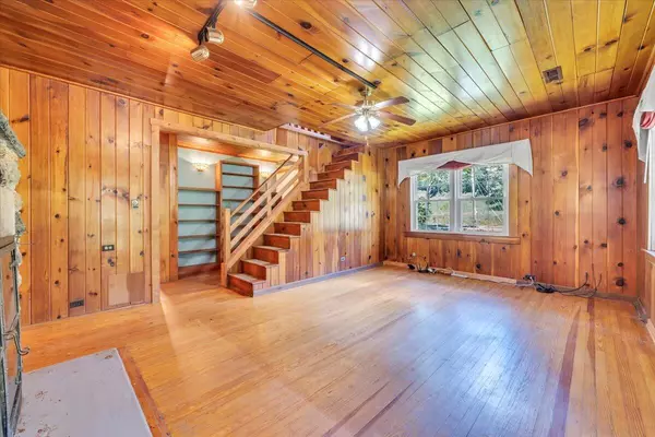 Big Island, VA 24526,1338 HUNTING CREEK RD