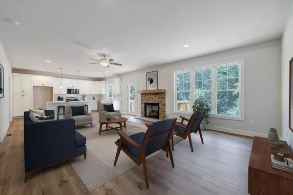 Roanoke, VA 24018,7062 Parkway View TRL