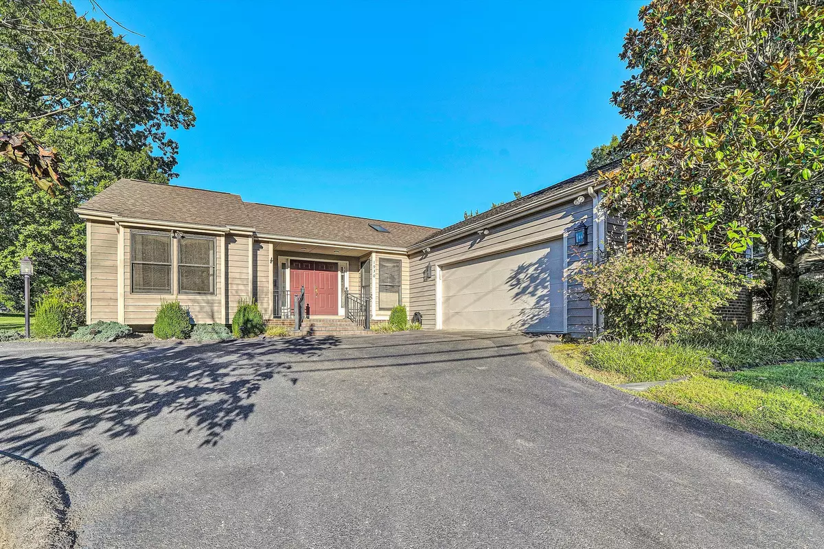 Salem, VA 24153,1930 McVitty RD