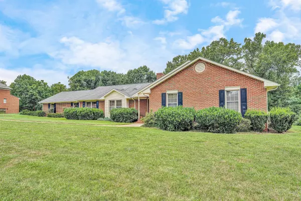 Roanoke, VA 24018,7045 Highfields Farm TRL