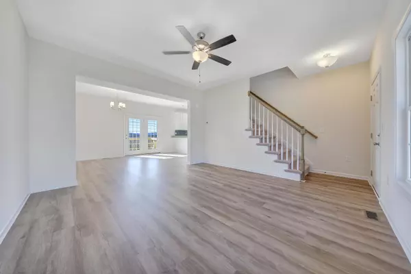 Salem, VA 24153,5264 Arrowhead TRL