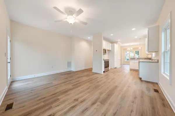 Salem, VA 24153,5258 Arrowhead TRL