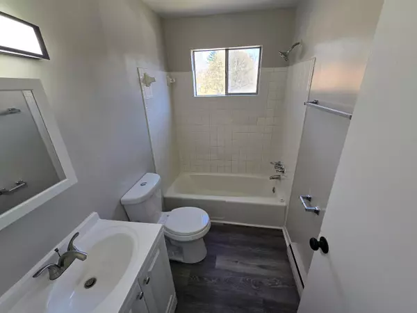 Roanoke, VA 24015,1301 Burks ST Unit 101