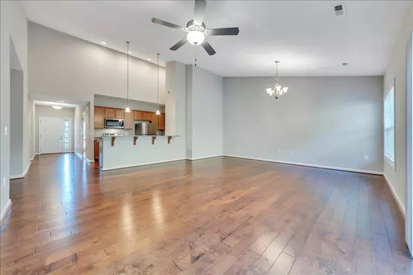 Roanoke, VA 24019,37 Sunrise LN