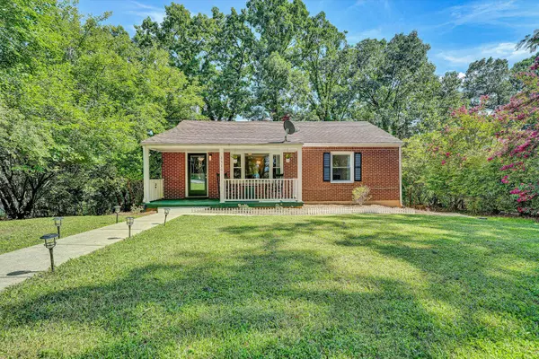 3736 Barberry AVE, Roanoke, VA 24017