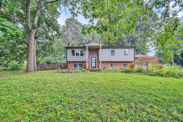 Blue Ridge, VA 24064,17 Cedarbrook LN